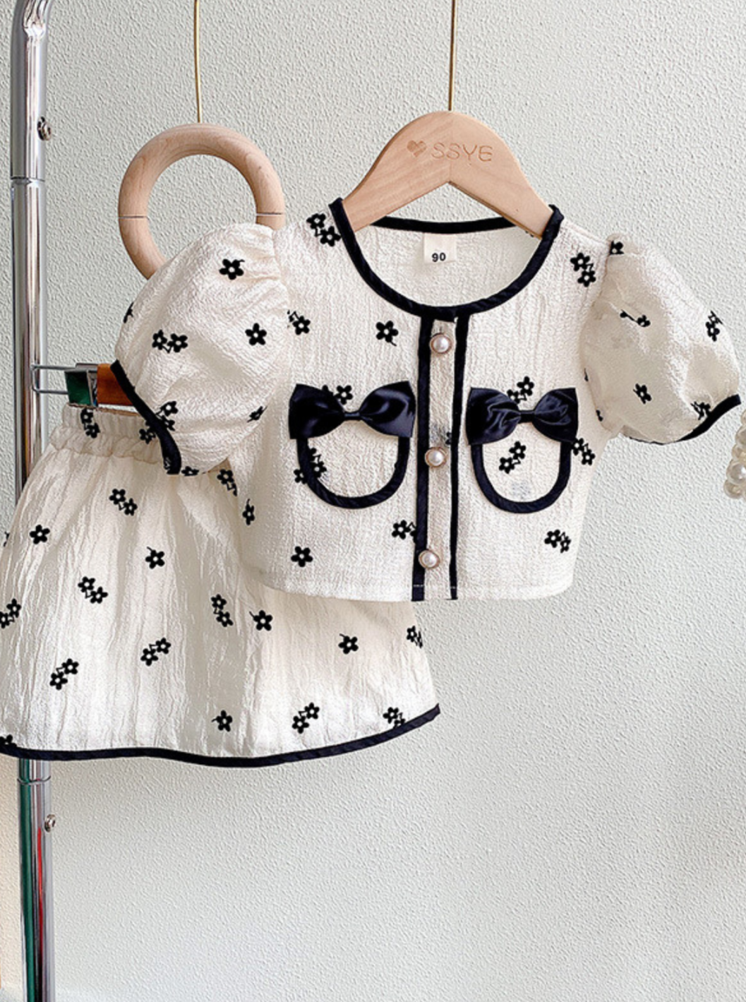 Fashionista Playdates Puff Sleeve Skirt Set