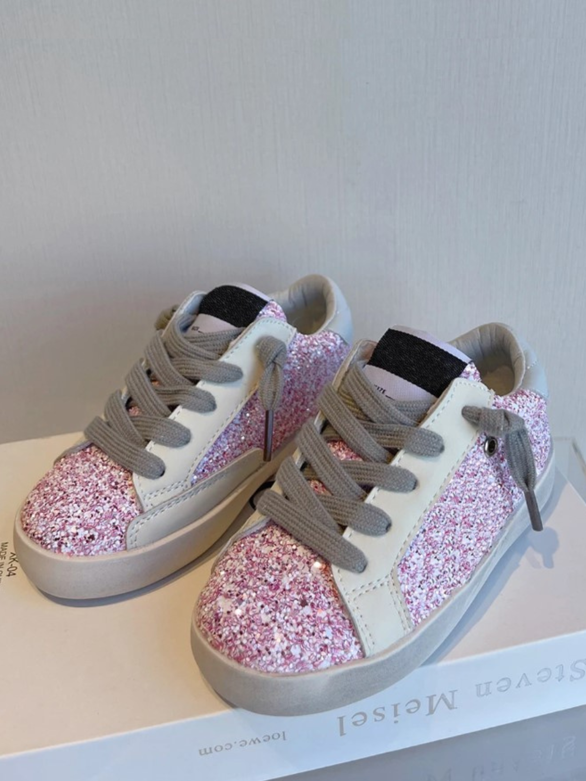 Kids Shoes By Liv & Mia | Girls Pink Glitter Panel Casual Sneakers 