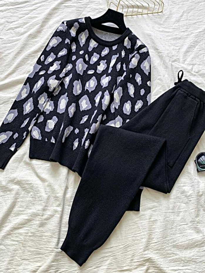 Women's Knit Leopard Loungewear Jogger Set - Mia Belle Girls