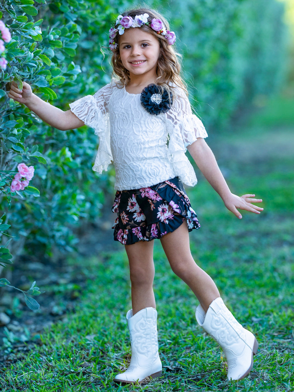 Toddler Spring Outfits | Girls Boho Ruffled Sleeve Tunic & Shorts Set