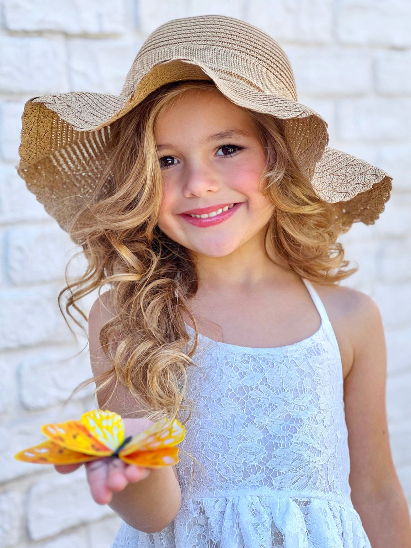 Girls Spring Outfits | Hi-Lo Lace Tank Top & Fringed Denim Shorts Set