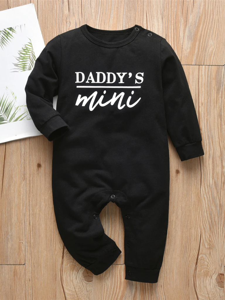 Baby Mama/Daddy Mini Long Sleeve Onesie White