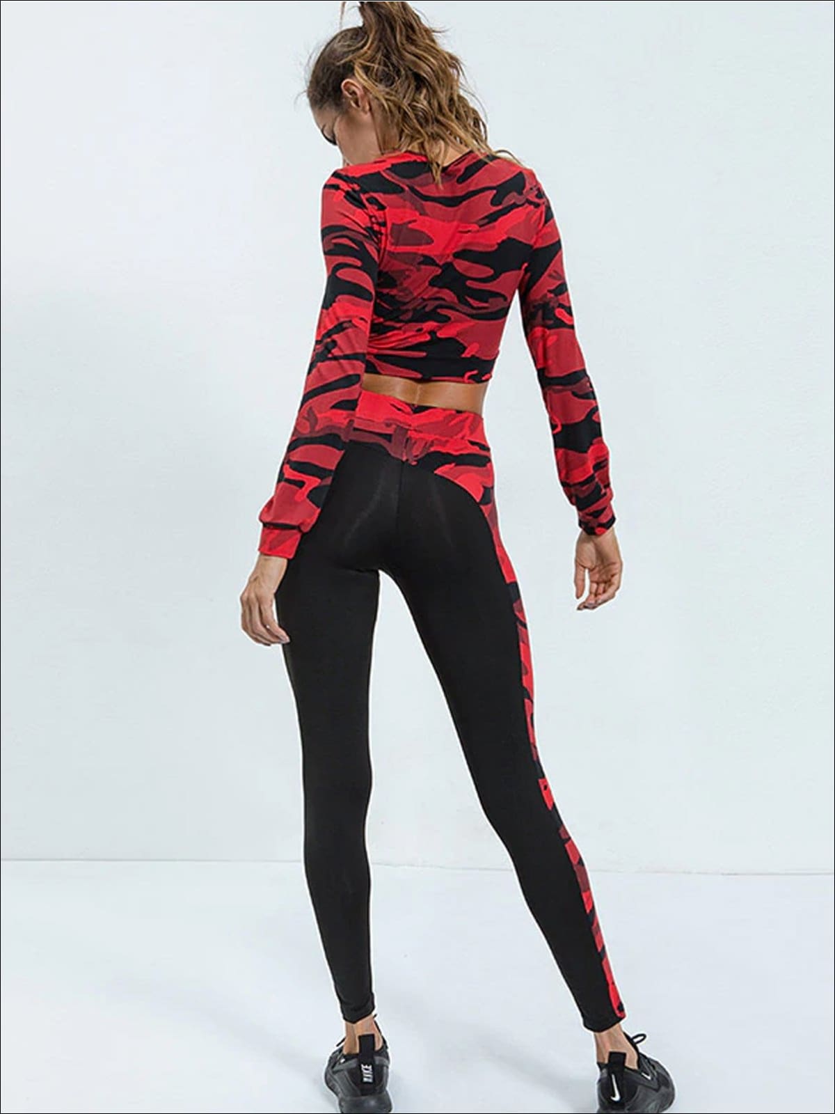 Womens Camo Print Long Sleeve Crop Top & Leggings Set - Womens Activewear