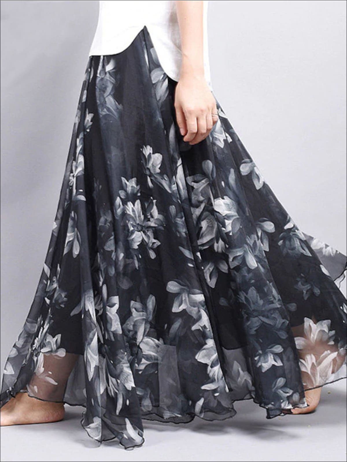 Womens Loose Flare Floral Maxi Skirt - Womens Bottoms
