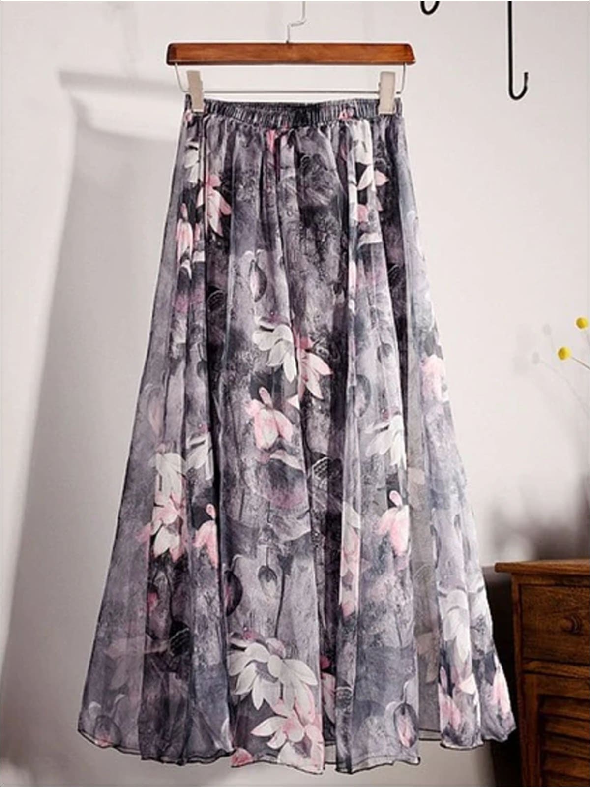 Womens Loose Flare Floral Maxi Skirt - Womens Bottoms