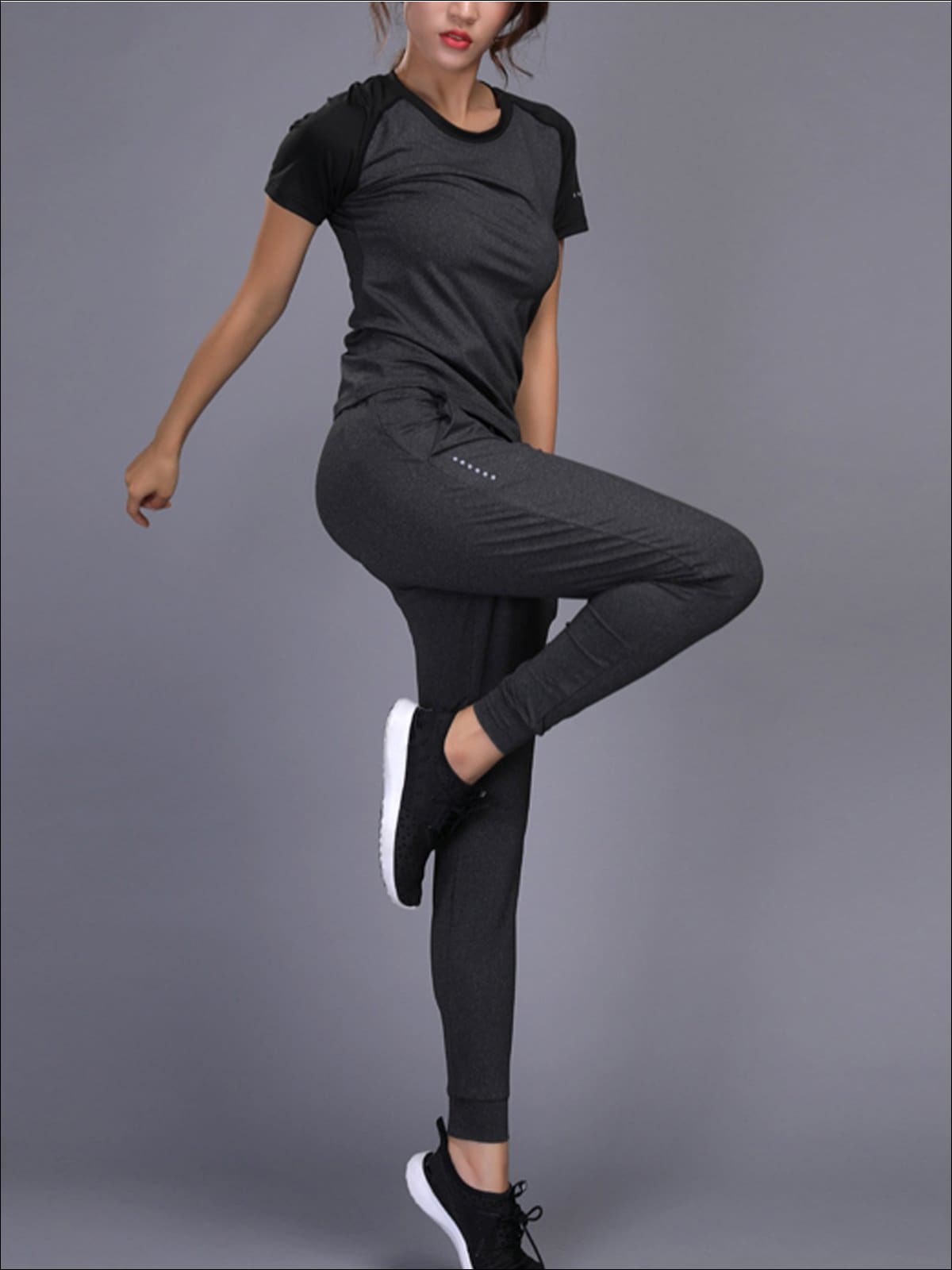 Womens Workout Top & Jogger Pants Set - Womens Activewear